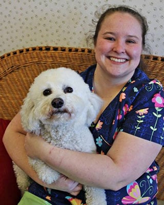 Meghan, Groomer